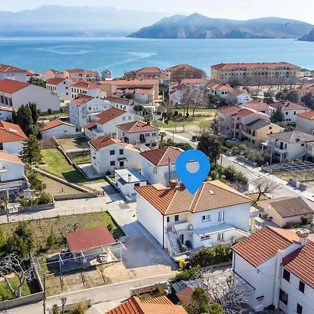 Appartement With A Parking Space Baska, Krk - 19434